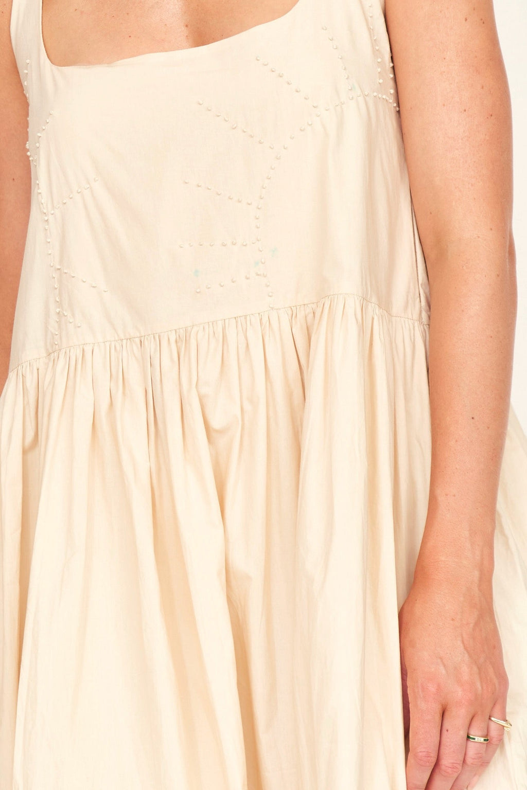Bubble hem Dress in Parchment
