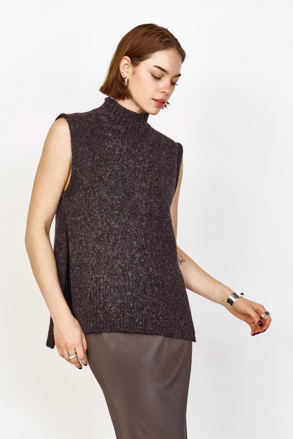 Sweater Vest in Charcoal