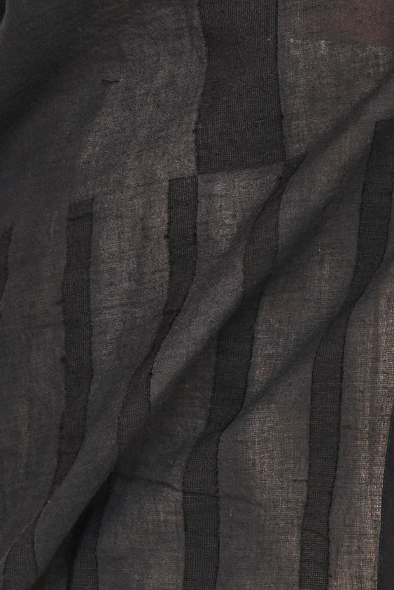 Shirt in Oversized Black