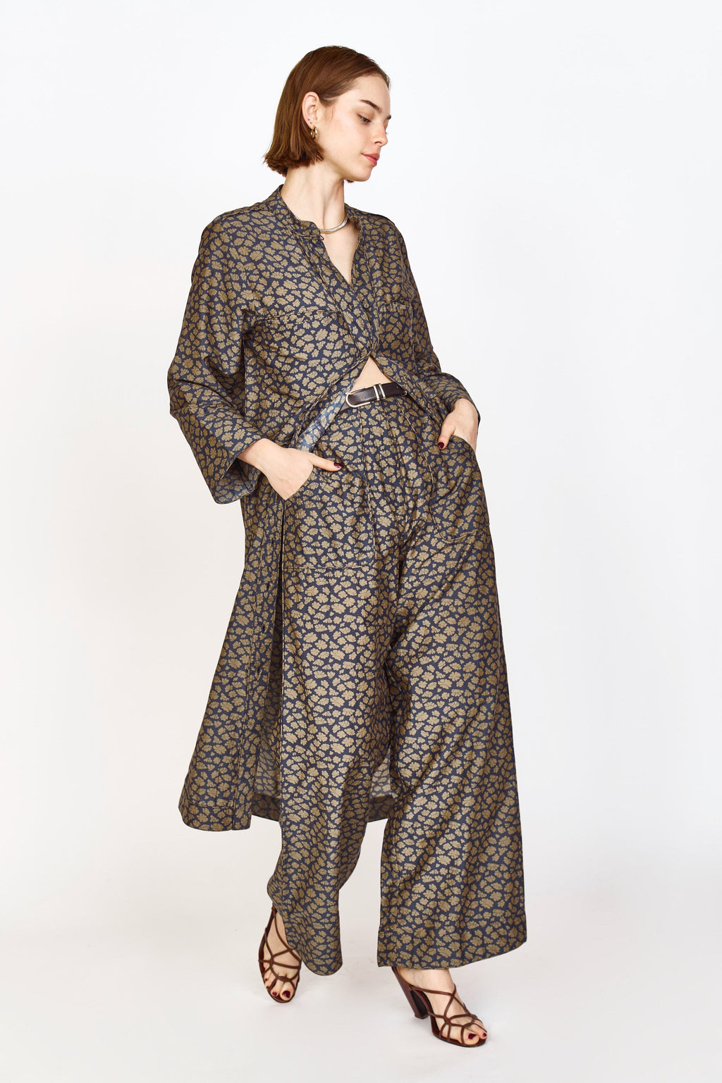 Pant in Navy Lilypad