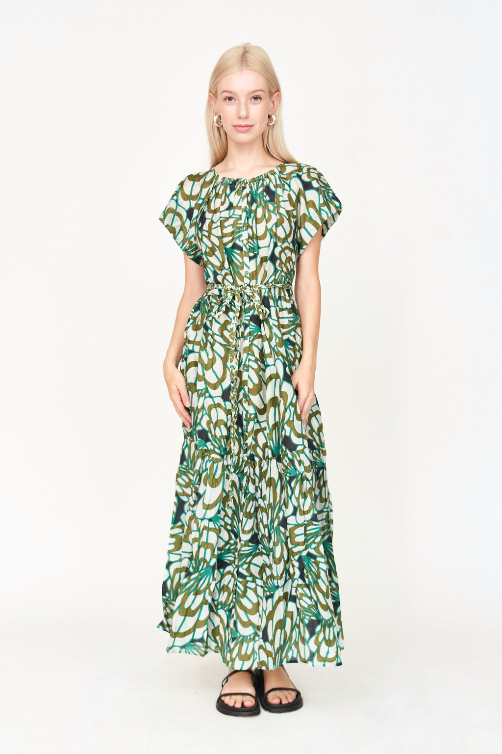Short raglan sleeves dress