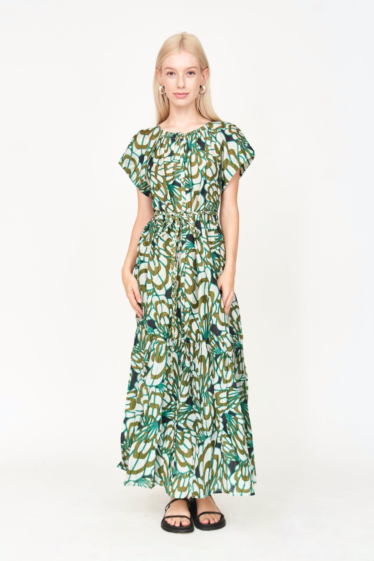 Short raglan sleeves dress