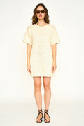 Dress in oversized short sleeves