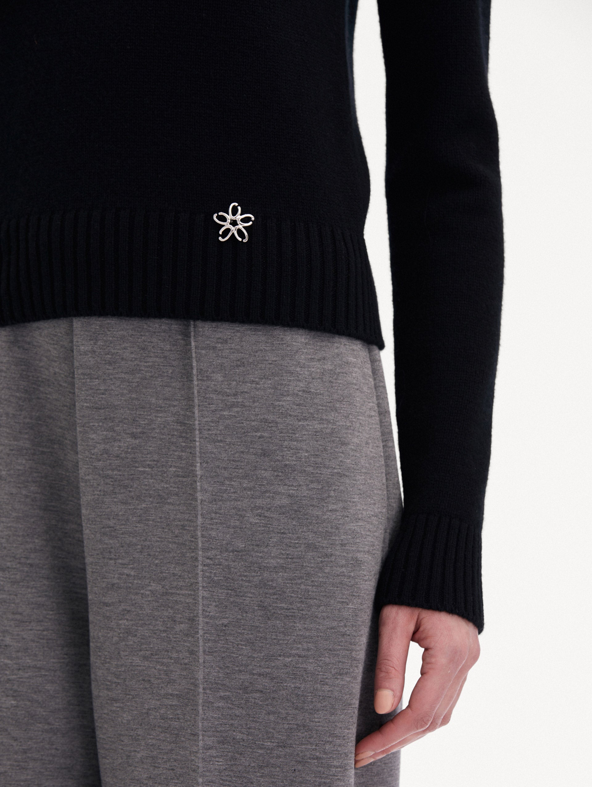Black Ribbed Long Sleeve Sweater