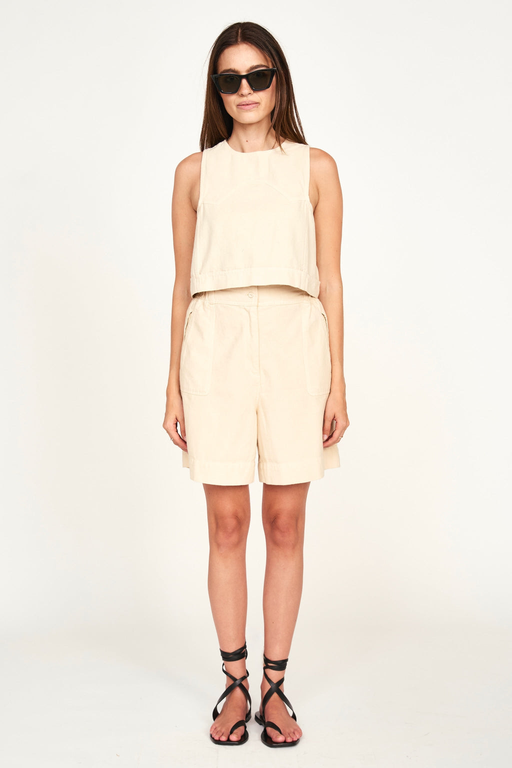 Shorts in Cream Canvas