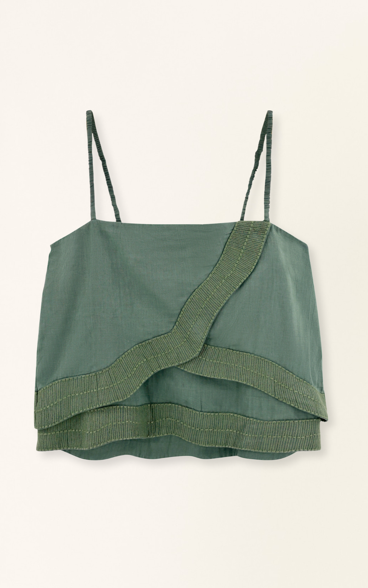 Asymmetrical tiers Waist length tank