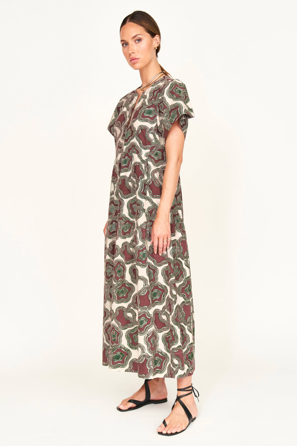 Dress in poplin gathered sleeves