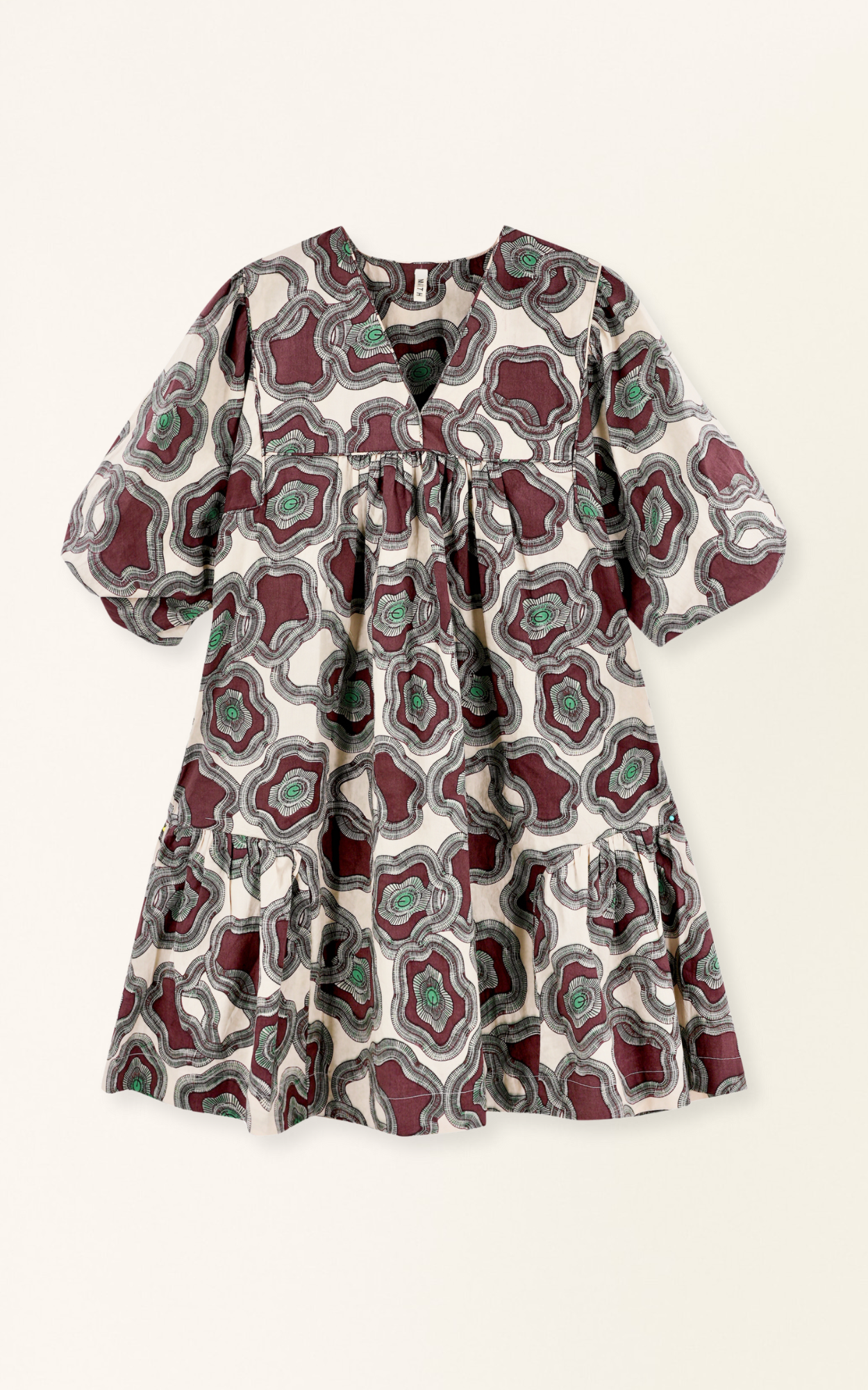 Dress in V neckline made cotton