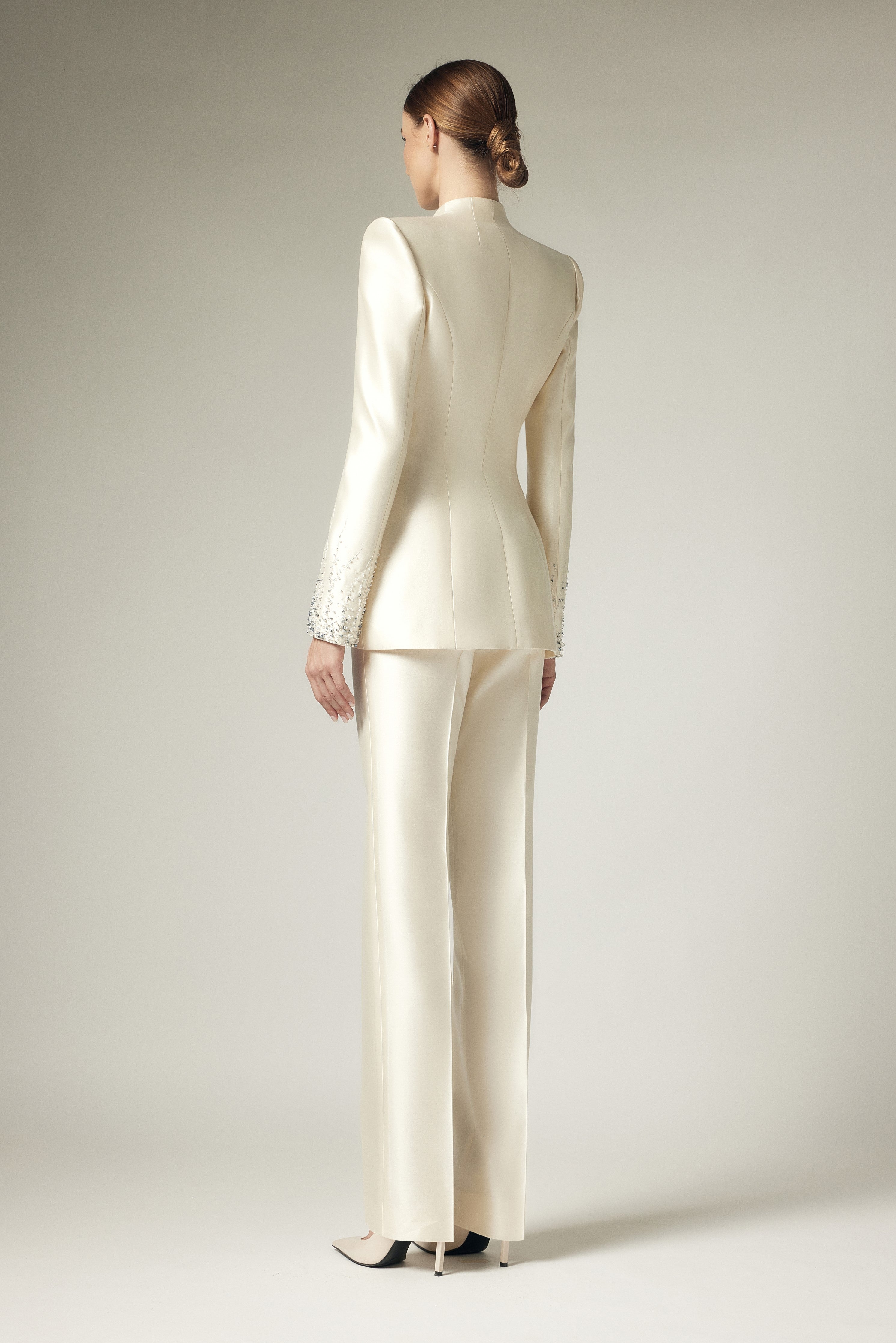 Horn shaped lapel Jacket
